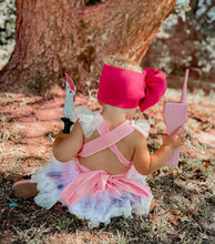 Load image into Gallery viewer, Ghost face girly
